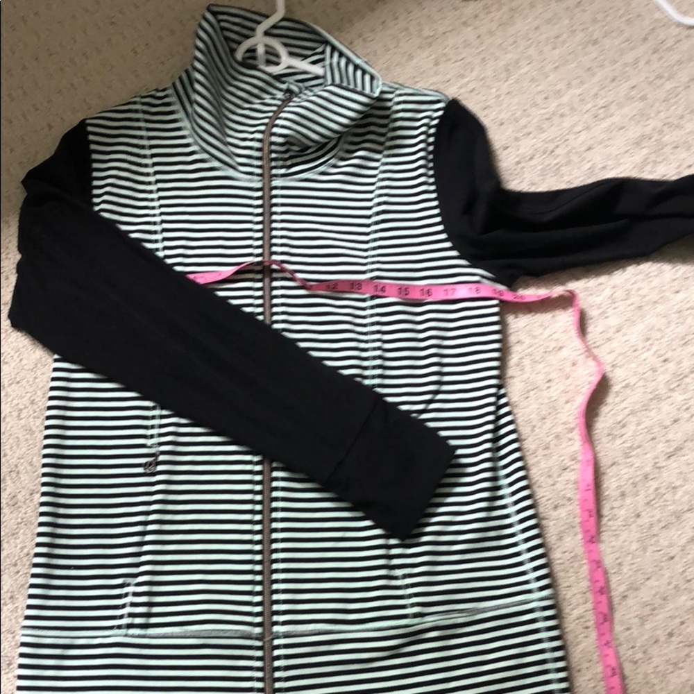 Lululemon zip sweatshirt